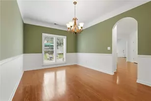 1300 Snug Harbor Ct NE, Marietta, GA 30066 - Photo 4