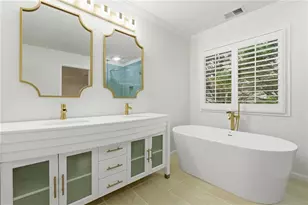 1300 Snug Harbor Ct NE, Marietta, GA 30066 - Photo 4