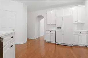 1300 Snug Harbor Ct NE, Marietta, GA 30066 - Photo 8