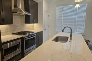 1309 Bennett Creek Ovlk, Suwanee, GA 30024 - Photo 2