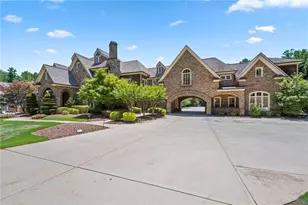 5779 Legends Club Cir, Braselton, GA 30517 - Photo 2