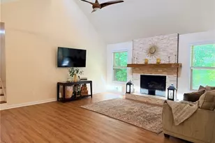 284 Angla Dr SE, Smyrna, GA 30082 - Photo 4