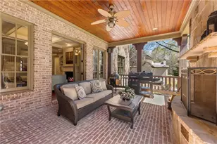 895 Crabapple Hl, Milton, GA 30004 - Photo 4