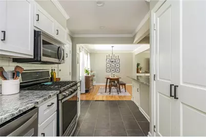 3136 Meadowood Lane, Atlanta, GA 30341 - Photo 8