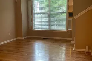1162 Village Ct SE, Atlanta, GA 30316 - Photo 8