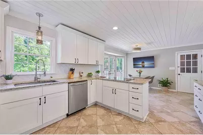 3415 Indian Hills Drive, Marietta, GA 30068 - Photo 18