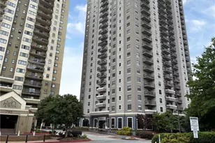 795 Hammond Dr, Atlanta, GA 30328 - Photo 2