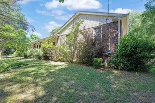 650 Riverside Rd, Roswell, GA 30075 - Photo 2