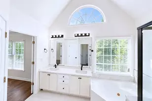 7370 Glenmaura Way, Suwanee, GA 30024 - Photo 26