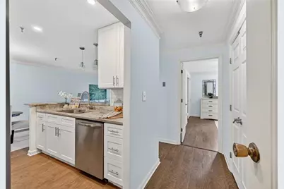 300 Johnson Ferry Road NE #B201, Atlanta, GA 30328 - Photo 4