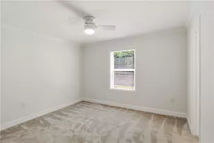 48 Peachtree Ave NE, Atlanta, GA 30305 - Photo 22