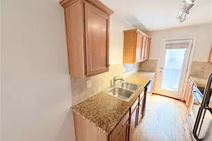 48 Peachtree Ave NE, Atlanta, GA 30305 - Photo 8