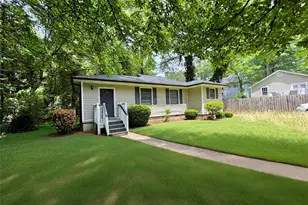 2233 Park Terrace, Atlanta, GA 30337 - Photo 2