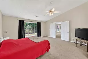 3269 Woodtree Ln, Buford, GA 30519 - Photo 16