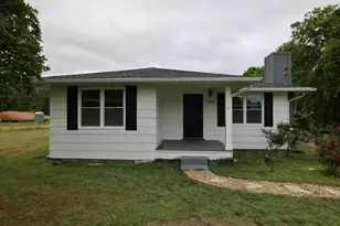 4006 N Arnold Mill Rd, Woodstock, GA 30188 - Photo 1
