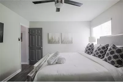 6463 Klinect Court, Peachtree Corners, GA 30092 - Photo 6