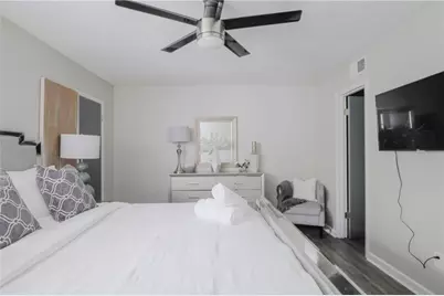 6463 Klinect Court, Peachtree Corners, GA 30092 - Photo 10