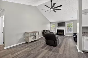 105 Prestwyck Oak Pl, Lawrenceville, GA 30043 - Photo 8