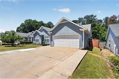 105 Prestwyck Oak Place, Lawrenceville, GA 30043 - Photo 2