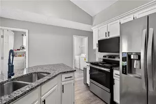 105 Prestwyck Oak Pl, Lawrenceville, GA 30043 - Photo 20