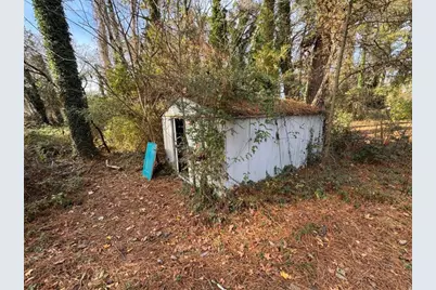 2169 Delowe Drive, Atlanta, GA 30344 - Photo 56