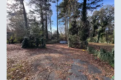 2169 Delowe Drive, Atlanta, GA 30344 - Photo 52