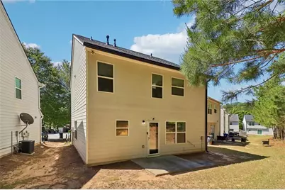 9425 Lakeview Road, Union City, GA 30291 - Photo 44