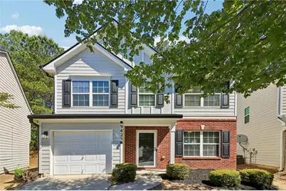 9425 Lakeview Road, Union City, GA 30291 - Photo 2