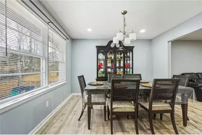 3875 Wisteria Lane, Atlanta, GA 30331 - Photo 10