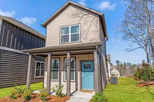 400 Dempsey Dr, Fayetteville, GA 30214 - Photo 2