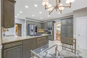 4403 Rosemary Ct NE, Marietta, GA 30066 - Photo 20