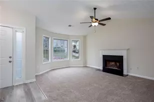 1077 Athena Ct, Acworth, GA 30101 - Photo 2
