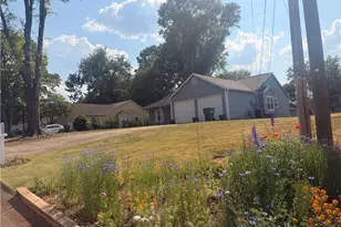 920 River Rock Dr, Woodstock, GA 30188 - Photo 6