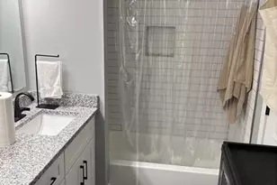 1040 Ada Ave NW, Atlanta, GA 30318 - Photo 32