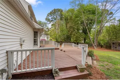 632 Holt Road NE, Marietta, GA 30068 - Photo 6