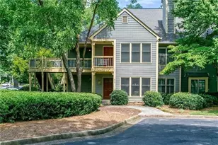 511 Abingdon Way, Sandy Springs, GA 30328 - Photo 1