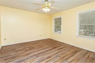 511 Abingdon Way, Sandy Springs, GA 30328 - Photo 14