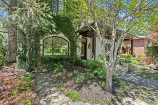 578 E Ave NE, Atlanta, GA 30312 - Photo 4