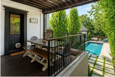 578 East Avenue NE, Atlanta, GA 30312 - Photo 2