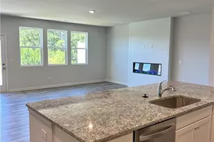 731 Pt Pl Dr, Loganville, GA 30052 - Photo 4