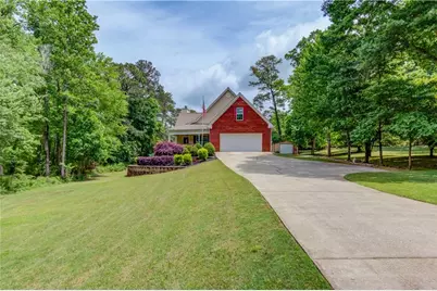 179 McEver Lane, Hoschton, GA 30548 - Photo 2