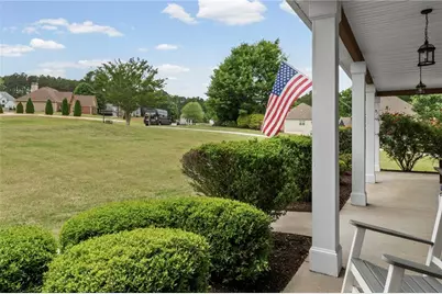 196 Sunny Brook Terrace, Newnan, GA 30265 - Photo 6