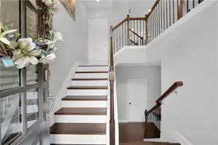 512 Via Secco Ln, Suwanee, GA 30024 - Photo 4