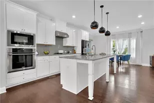 512 Via Secco Ln, Suwanee, GA 30024 - Photo 8