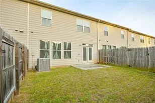 3934 Princeton Lakes Pass SW, Atlanta, GA 30331 - Photo 2
