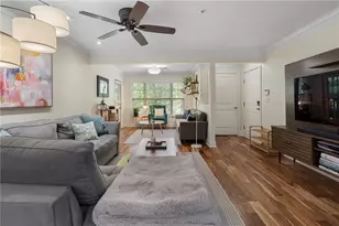 608 Madison Ln S E, Smyrna, GA 30080 - Photo 2
