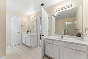 3923 Snipes Ct, Lilburn, GA 30047 - Photo 18