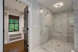 1100 Kingston Dr, Atlanta, GA 30342 - Photo 56