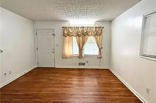 6424 Monica Dr, Morrow, GA 30260 - Photo 6
