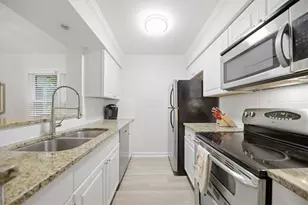 32 Arpege Way NW, Atlanta, GA 30327 - Photo 10